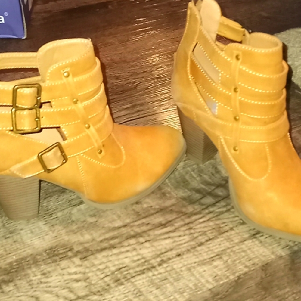 Brown heeled boots